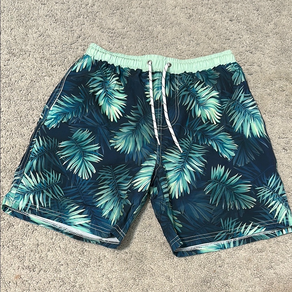 Green and Blue Tropical Swim Trunks with Quick-Dry Fabric